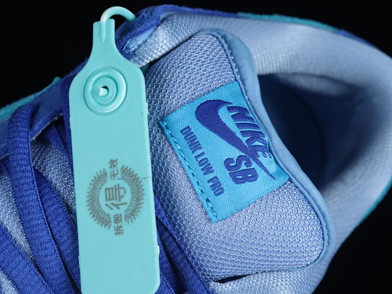 All categories Nk SB Dunk series Nk SB Dunk Low low-top sneakers F version Nk SB Dunk Low Blue Raspberry blue raspberry SB low-top sports and leisure sneakers DM0807-400